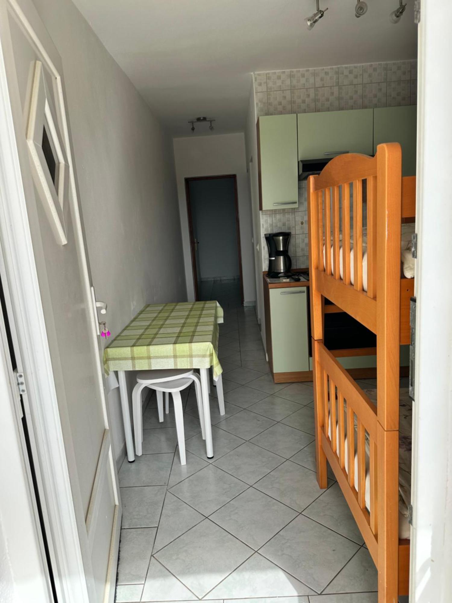 Apartments Kristina Vir Dış mekan fotoğraf