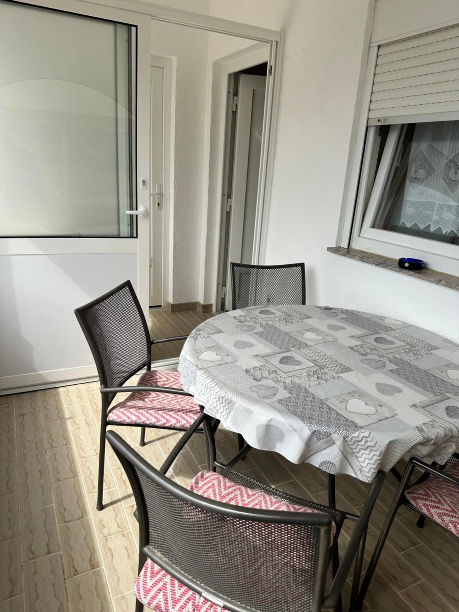 Apartments Kristina Vir Dış mekan fotoğraf
